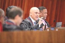 A "ditadura" brasileira está acuada e o processo de fritura já começou