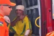 Idoso com camisa do Brasil é cruelmente espancado por petista (veja o vídeo)