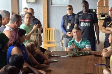 Isso não é meme: Nova investigação é aberta contra Bolsonaro por chamar petistas de “feias” e “incomíveis”