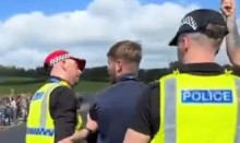 Jovem é preso na Inglaterra por dizer que "ama bacon" (veja o vídeo)