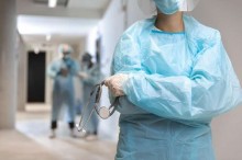 Itália recruta médicos e enfermeiros brasileiros com salários de até R$ 45 mil, moradia, passagens aéreas e cursos de idioma