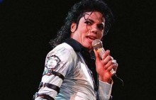 Produtor revela noite em quarto de hotel com Michael Jackson aos 13 anos e surpreende