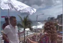 "Racismo" vem à tona em pleno palco do evento da esquerda e cena viraliza (veja o vídeo)