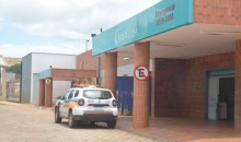 Mulher morre após confundir planta venenosa com couve