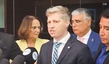 URGENTE: Forte pedido de impeachment contra Moraes e Dino é protocolado