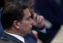 PSOL 'surta', pede a prisão de Ramagem, mas esquece de "pequeno" detalhe