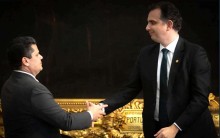 Recado de Alcolumbre estremece o Planalto