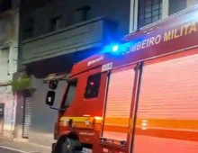 Incêndio atinge prédio residencial em importante capital (veja o vídeo)