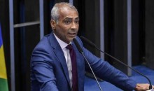 Romário pede licença do Senado