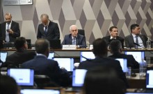 Senador petista diz que "errou" em voto que aprovou PL da Dosimetria