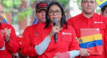 Delcy Rodríguez admite que o regime saqueou a Venezuela durante décadas e a reduziu a escombros (veja o vídeo)