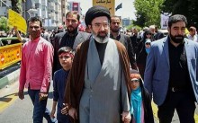 Israel ataca pela 1ª vez depósitos de petróleo do Irã; filho do aiatolá Khamenei é atingido, diz fonte