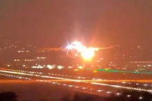URGENTE: Motor de avião com 272 passageiros explode logo após a decolagem em Guarulhos