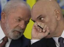 Lula abandona o "companheiro" Moraes