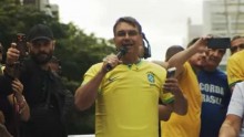 URGENTE: Nova pesquisa aponta arrancada fenomenal de Flávio Bolsonaro