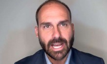 Eduardo faz alerta sobre “ação ilegal” de Moraes em instituições americanas