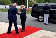 Trump afasta e evita abraço de Lula (veja o vídeo)