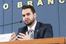 A tortura e a prisão política de Filipe Martins*