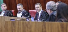 Ação contra pesquisa que usou tática devastadora contra Flávio está nas mãos de Nunes Marques