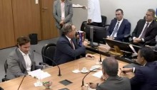 Advogado de Vorcaro que teria proposto “delação seletiva” agora tem um notório líder petista como sócio