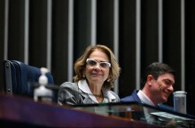 Damares cobra do governo Lula implementação do Cadastro Nacional de Pedófilos e Predadores Sexuais