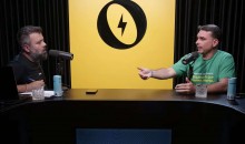 Flávio Bolsonaro solta o verbo no maior podcast do país (veja o vídeo)