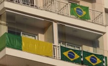 Com a eleição chegando, é hora de se preparar! Não tenha medo de estampar o seu amor pela pátria...
