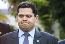 Alcolumbre é denunciado no Conselho de Ética do Senado Federal