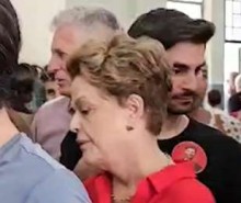 Dilma recebe todo o "carinho" do povo mineiro (veja o vídeo)