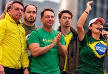 A família Bolsonaro vence nas urnas: o bolsonarismo está mais vivo do que nunca