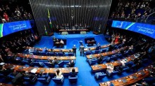 Senadora esquerdista arruma “atestado” e abandona em definitivo o Senado após derrota