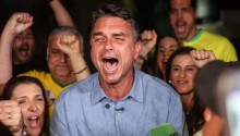 Governador de um dos principais estados do país anuncia apoio a Flávio e convoca “exército” com 350 prefeitos