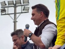 Flávio dá uma prévia do que fará no debate da Band (veja o vídeo)