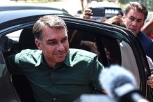 Arsenal de fake news do PT não funciona e Flávio cresce até entre os beneficiários do bolsa família