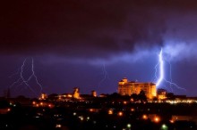 Alerta de perigo climático durante as eleições é emitido