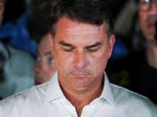 Finalmente surge a rota percorrida por Flávio para o exílio nos EUA