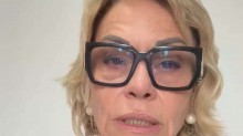 Mãe de Flávio denuncia perseguição e faz despedida de partir o coração (veja o vídeo)