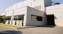 Tradicional fábrica de motores demite todos os funcionários e anuncia falência