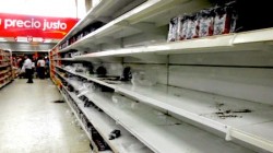Situação de um supermercado na Venezuela