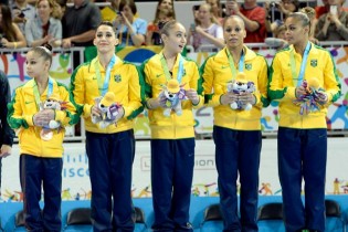 Equipe de ginástica feminina consegue façanha em Toronto
