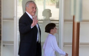 Michel Temer, belo, recatado e do lar