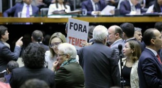 Votação da Câmara foi tão ilegal e imoral que pode ser anulada pela Justiça Federal