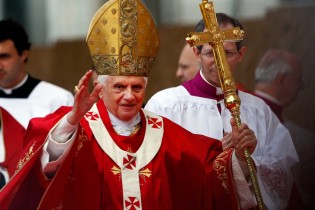 Salvando a Igreja Católica da doutrinação esquerdista e da propaganda cientificista