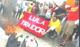 Como Lula traiu Dilma, a esquerda e o PT para liderar pesquisas...