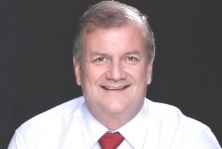 Médico, articulista do Jornal da Cidade Online, é pré-candidato a deputado federal
