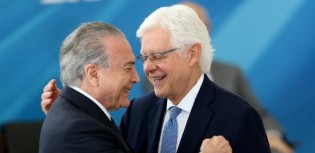 No Twitter, Angorá já dá as cartas na Petrobras