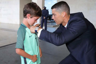 CR7 já é o nome da Copa, dentro e fora do campo (Veja o Vídeo)