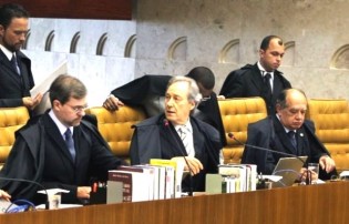 Carta aberta de uma senhora idosa aos ministros do STF