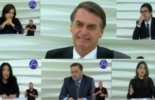 A inestimável colaboração dos jornalistas do Roda Viva ao candidato Bolsonaro