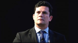 Em encontro de delegados da PF, Moro diz que “Lava Jato é uma história de persistência”